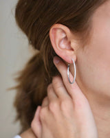 Rock Classic Grey diamant creol L - 18kt Hvidguld