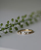 Meant to be her diamantring - 18kt Hvidguld